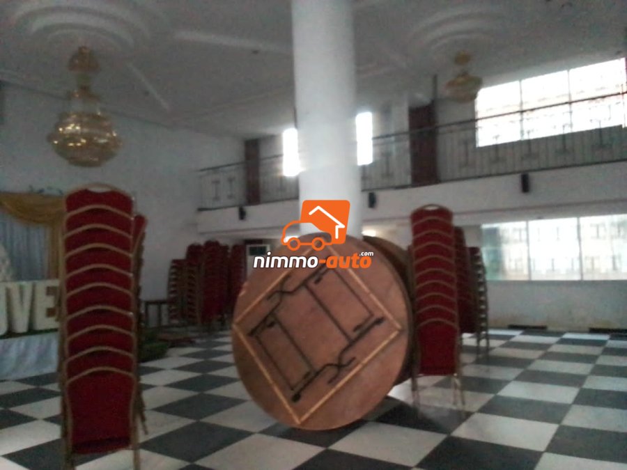 Salle de fête à louer à Pk 8