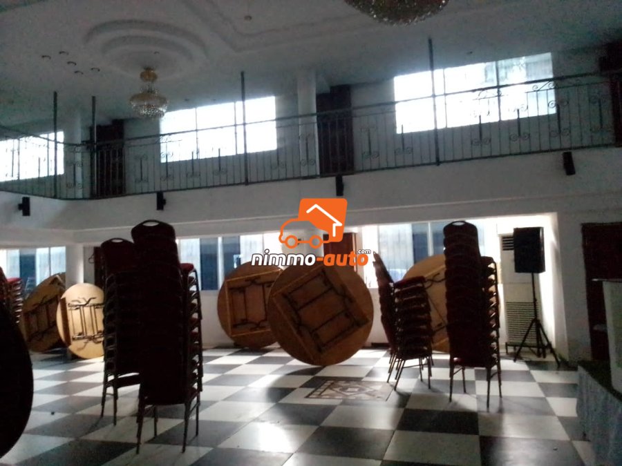 Salle de fête à louer à Pk 8