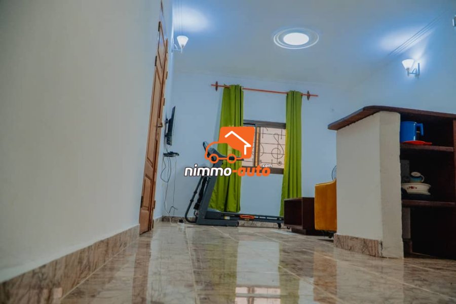 Studio meublé à louer à Kribi Ebouye