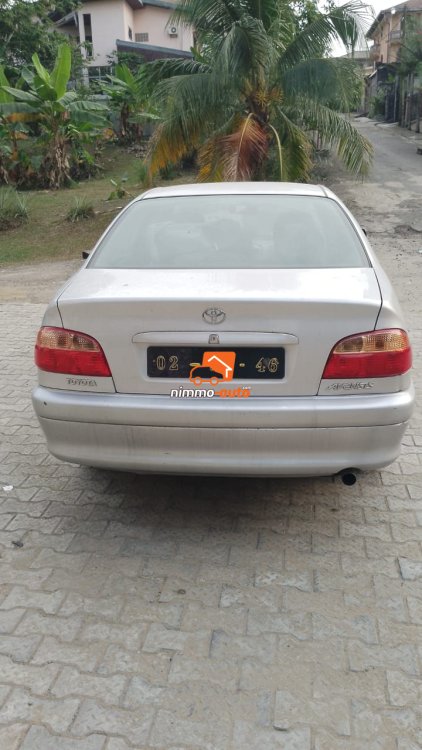 Location voiture Avensis moins cher