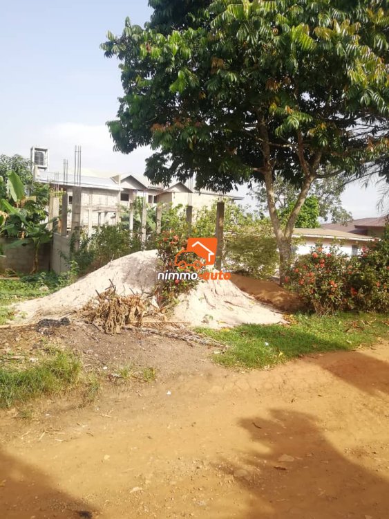 Terrain d'habitation à vendre à Nkolbisson