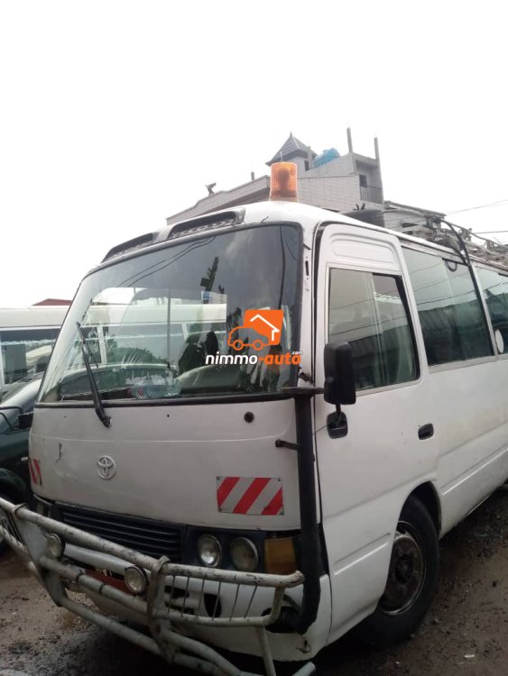 Coaster non climatisé 30 places à louer