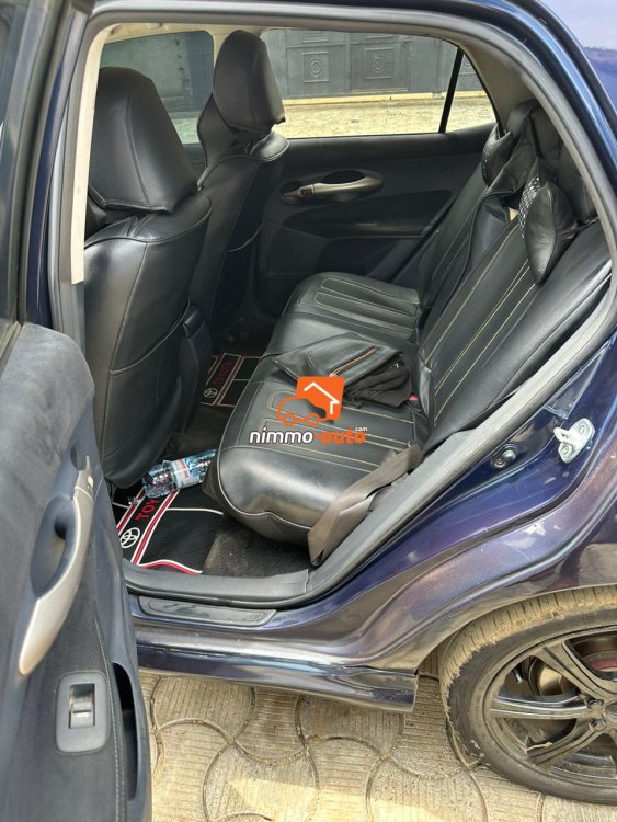 Toyota blade à vendre à Buea