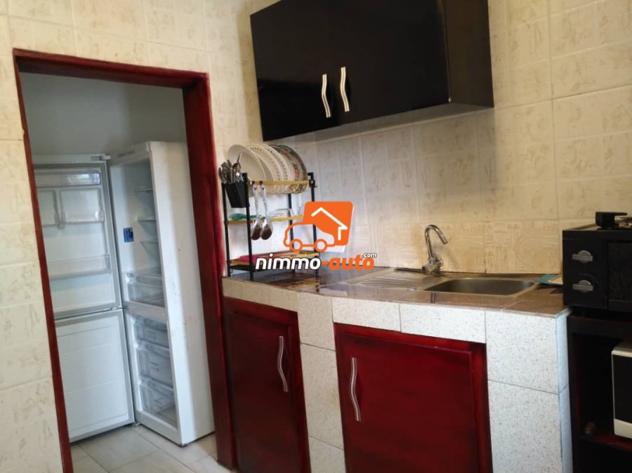 Appartement meublé en duplex à louer à Odza auberge bleue