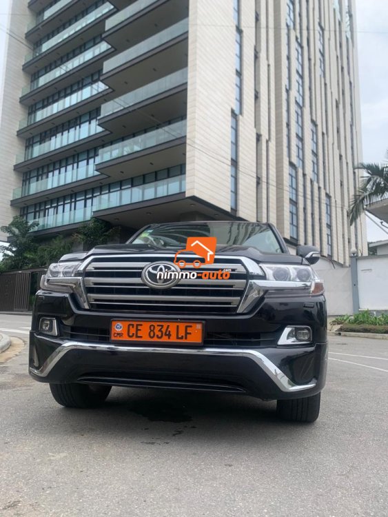 Prado Land cruiser v8 à louer