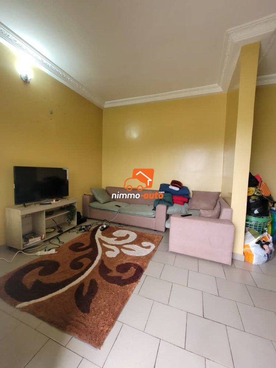 Incroyable studio moderne à louer à Nsimeyong