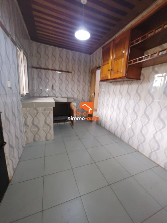 Incroyable appartement moderne à louer à Nsimeyong