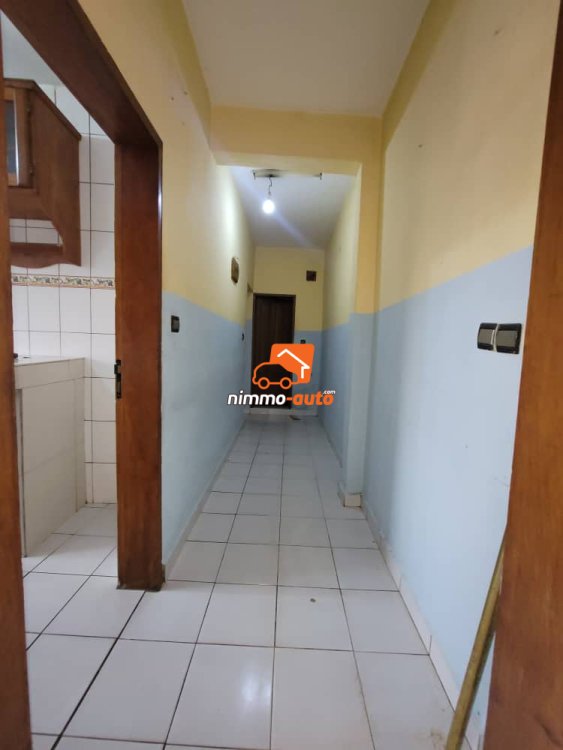 Incroyable appartement moderne à louer à Nsimeyong sans parking