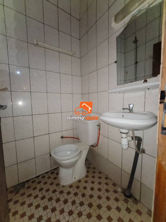 Incroyable appartement moderne à louer à Nsimeyong sans parking