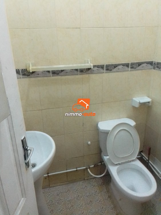 Appartement meublé 2chbres à louer à Bastos