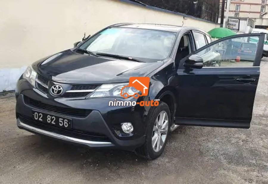 Rav 4 2013 avec chauffeur à louer