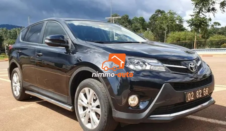 Rav 4 2013 avec chauffeur à louer