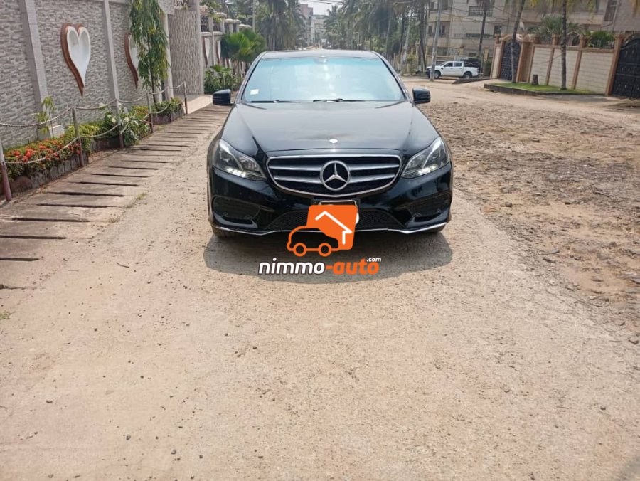 Mercedes Benz E350 2014 automatique  Berline luxe  Version américaine  V6  essence