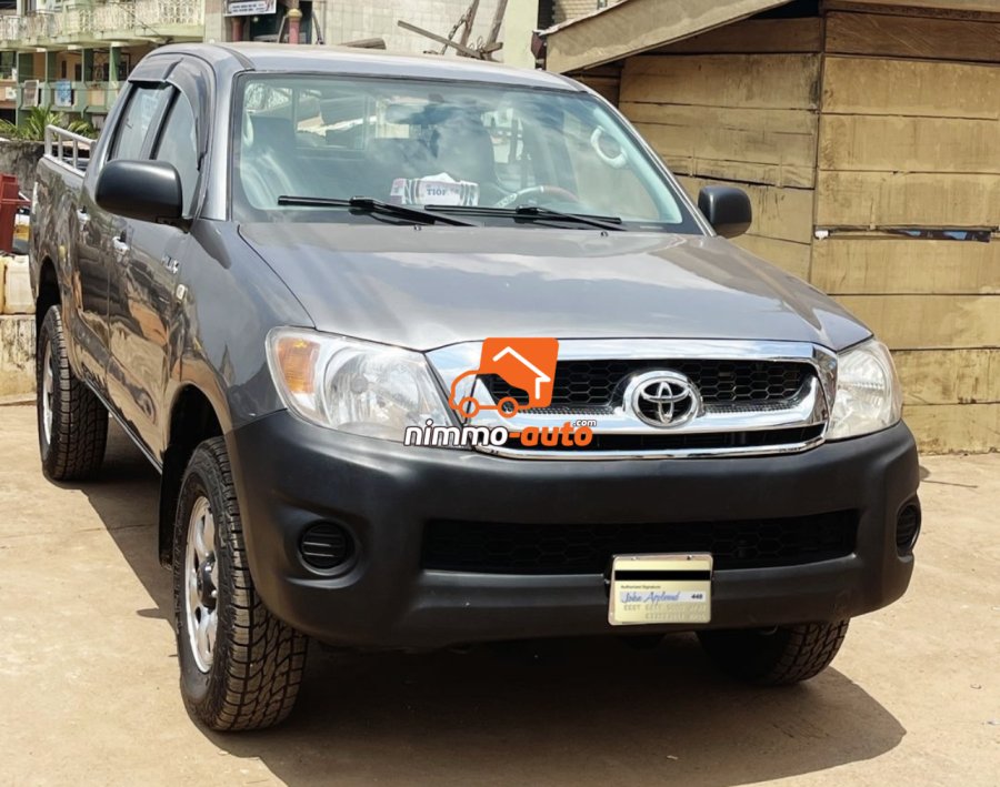 Toyota pickup hillux vigo