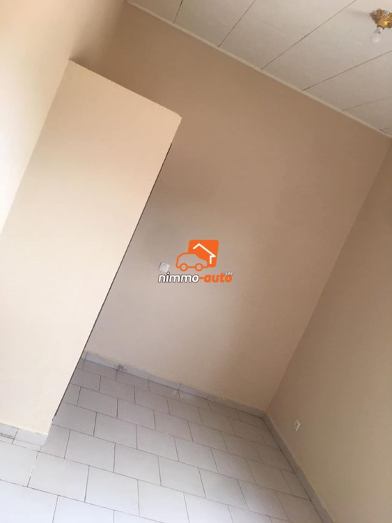 Appartement spacieux et moderne à louer à Odza Messamendongo