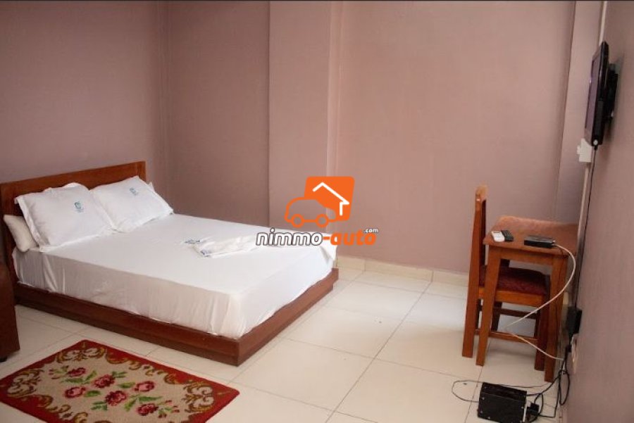 Chambre meublé climatisé à louer à Yaoundé Ekounou