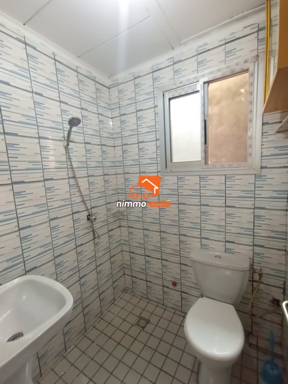 SOMPTUEUX STUDIO A LOUER A NGOUSSO