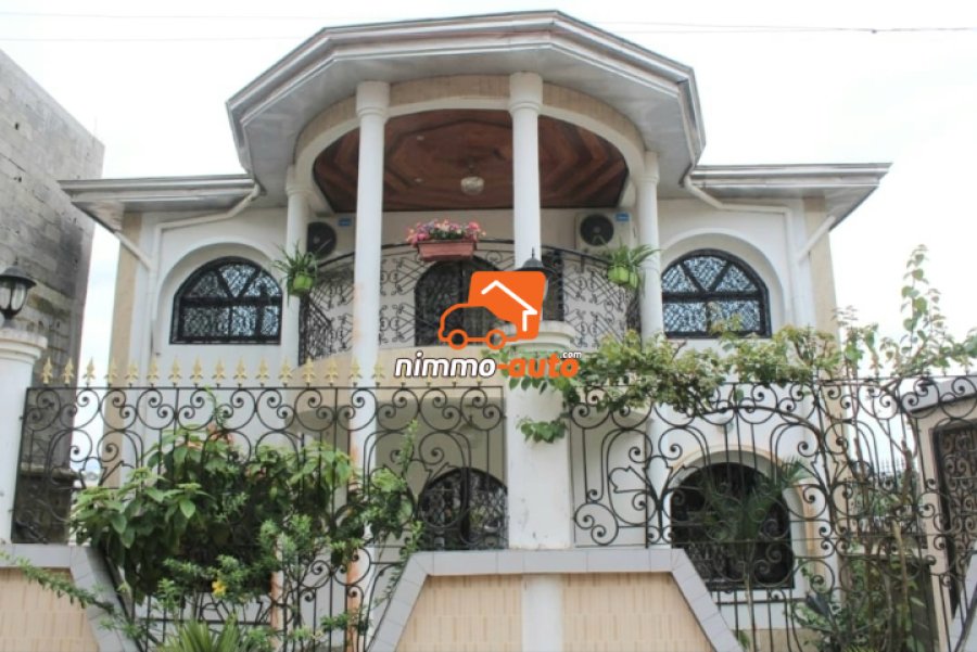 duplex a vendre a yassa