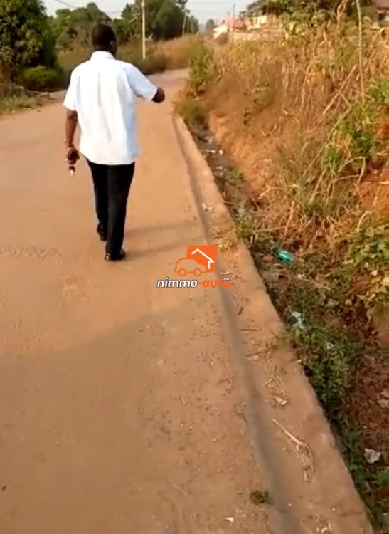 Terrain à vendre à Nkolfoulou