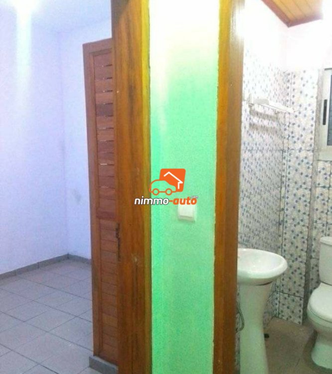 Studio à louer à Nkolbisson