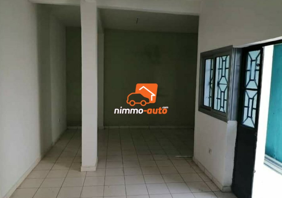 Appartement à louer Kotto