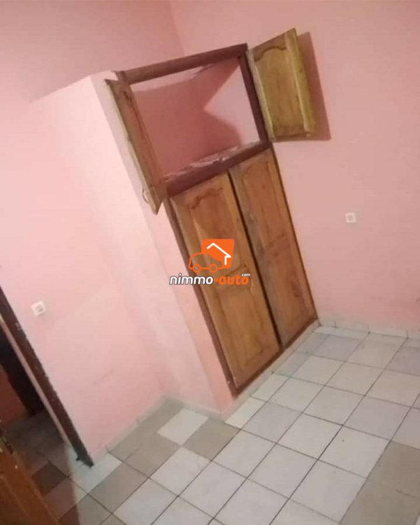 Appartement à louer à Nsimeyong