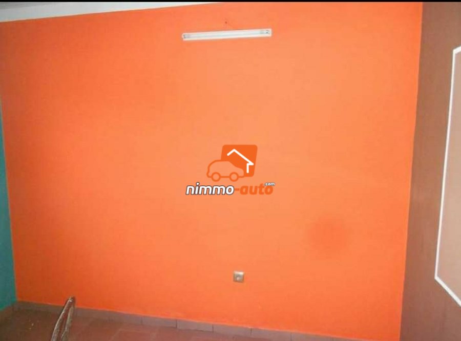 Studio à louer à Omnisports  bepanda