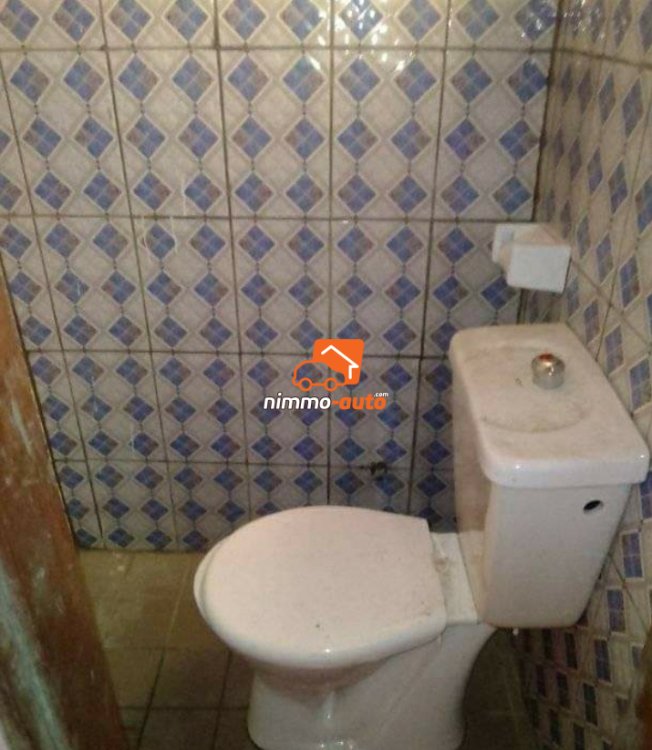 Studio à louer à Logbaba