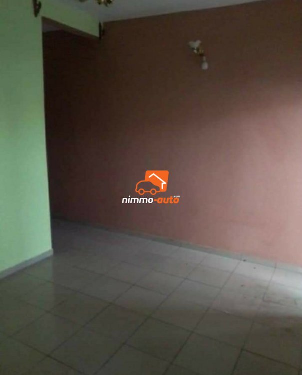 Studio à louer à Bonaberi