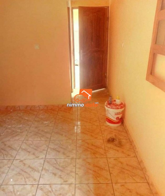 Appartement à louer à Etoug ebe