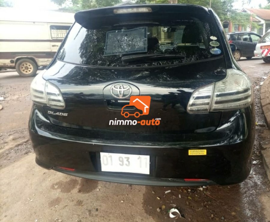 Toyota blade année 2008
