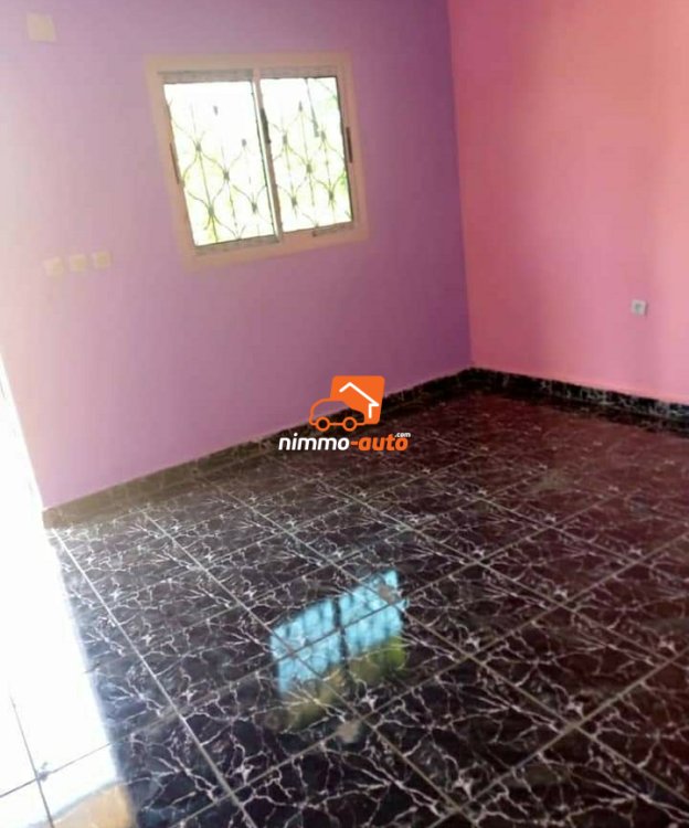 Grande chambre moderne Village sonel