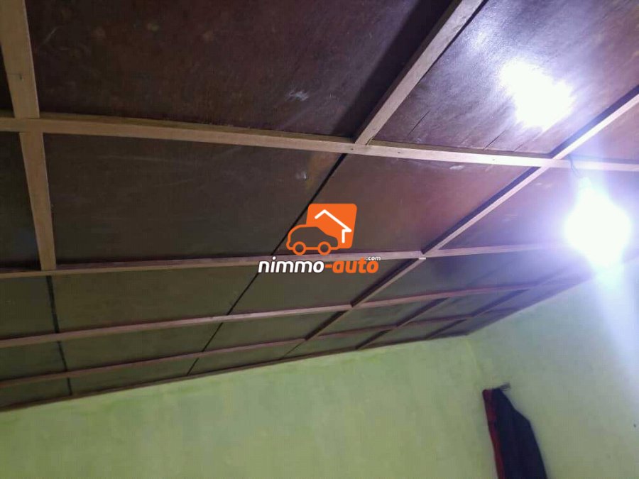 Chambre moderne à louer au carrefour Nsam