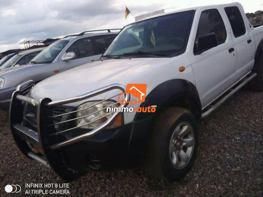 Nissan pick-up
