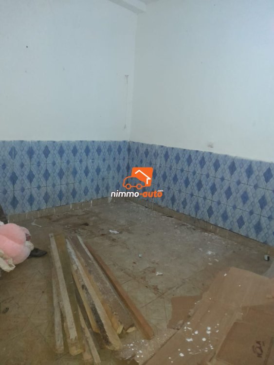 Studio moderne à louer à Emana