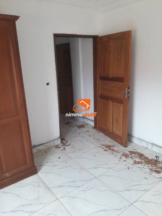 03 Magnifique Appartements Haut Standing à louer au quartier Mendong à 150.000Frc