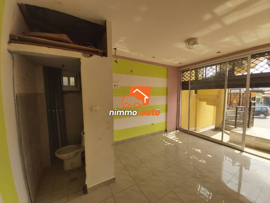 Magnifique Bureau ou Espace commercial louer à 150.000Frc