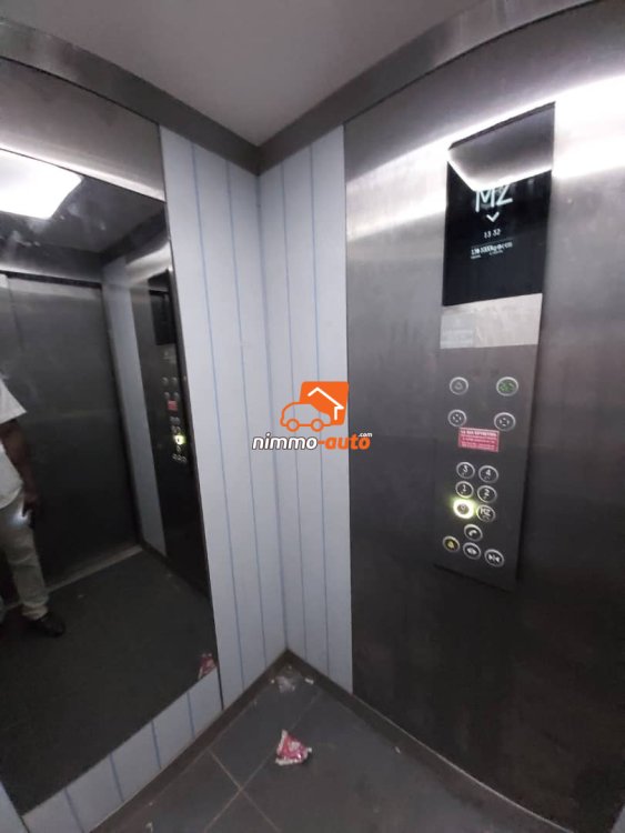 Bureaux & Salle de Réunion & CoWorking à louer