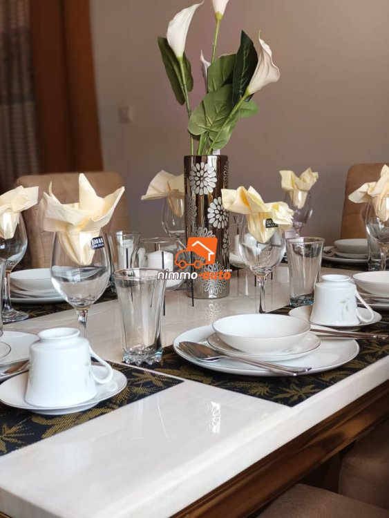 Appartement meublé à louer à Yaoundé (Nlongkak)