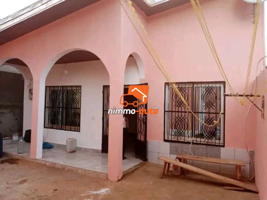 Grande Villa Magnifique de 180m² à Messassi
