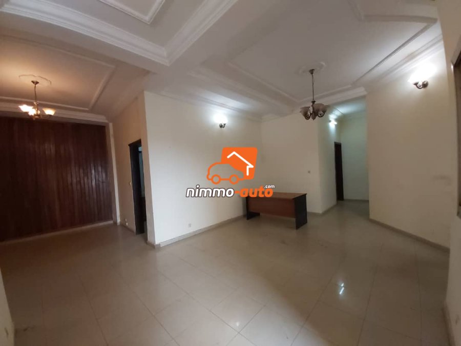 Vaste Appartement Haut Standing au Centre-Ville