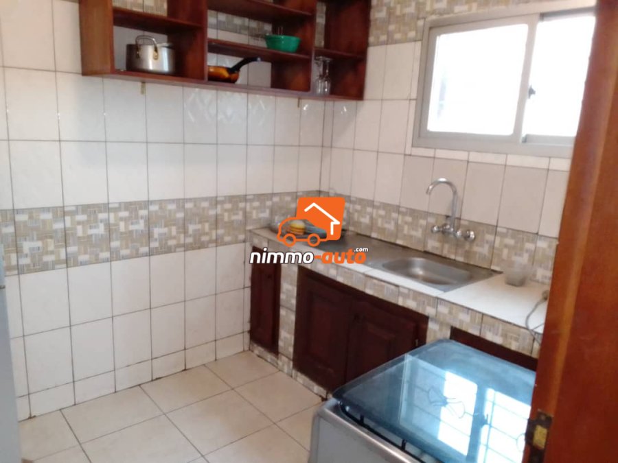 Studio meublé à louer au palais des congrès