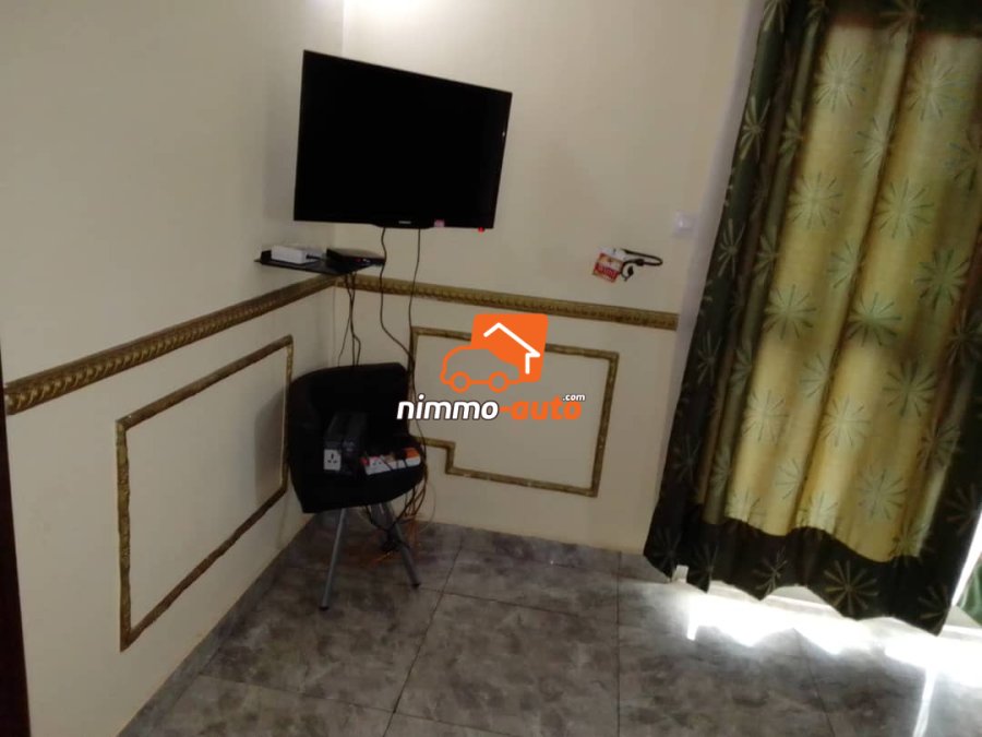 Studio meublé à louer au palais des congrès