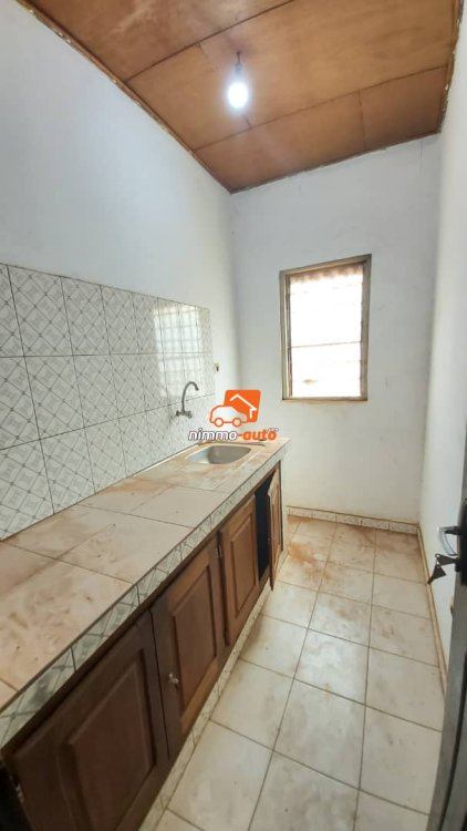 Mini Studio Moderne 4Pièces & Balcon à Simbock