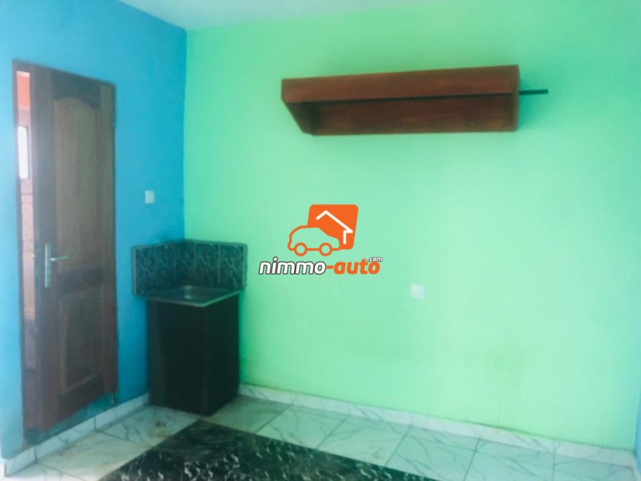 Chambre moderne à louer à Tradex Village