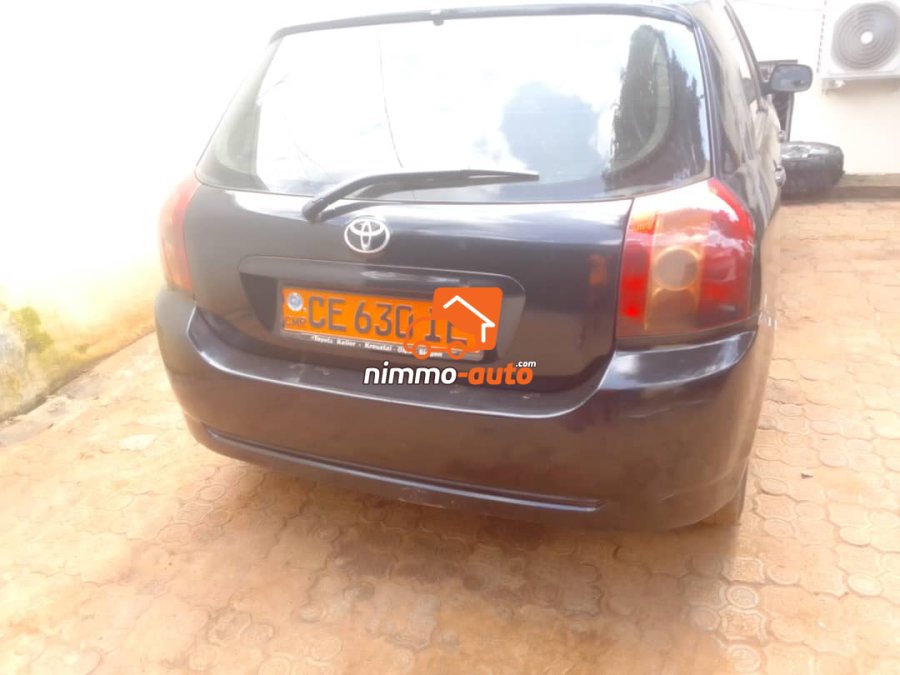 Toyota 115 à louer à Yaoundé