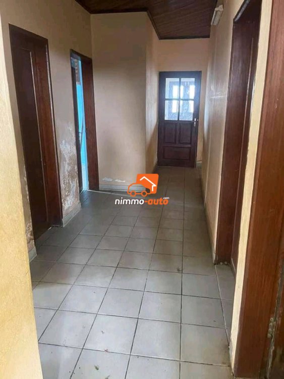 Magnifique villa à vendre à Kotto Mbangué