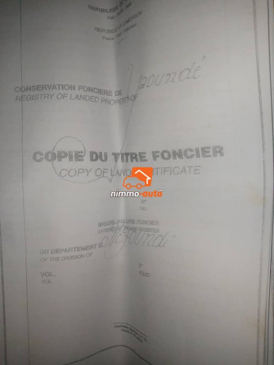 terrain bâti à vendre à Nkolbisson