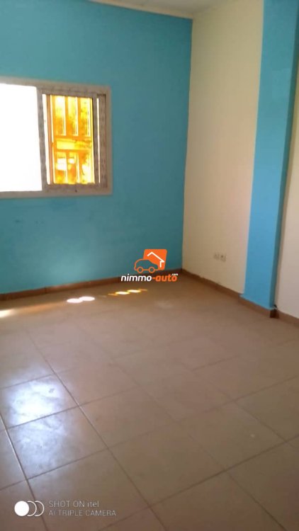 Studio nouvellement construit à louer à Obili