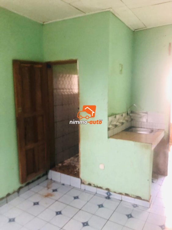 Simple chambre à louer à Simbock